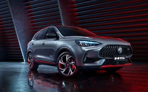 Nhà giàu "sốc ngửa" vì Vertu trăm triệu đột ngột "điếc": Sự thật đắng ngắt sau chiếc điện thoại đầy sóng! Nhà giàu "sốc ngửa" vì Vertu trăm triệu đột ngột "điếc": Sự thật đắng ngắt sau chiếc điện thoại đầy sóng!