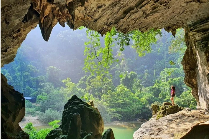 Nơi sẽ trở thành "Bà Nà Hills thứ 2" của Việt Nam khi được đầu tư hơn 16.000 tỷ đồng: Nằm trên đỉnh núi cao 1000m, khí hậu mát mẻ quanh năm, kết nối trực tiếp với di sản thiên nhiên thế giới Nơi sẽ trở thành "Bà Nà Hills thứ 2" của Việt Nam khi được đầu tư hơn 16.000 tỷ đồng: Nằm trên đỉnh núi cao 1000m, khí hậu mát mẻ quanh năm, kết nối trực tiếp với di sản thiên nhiên thế giới