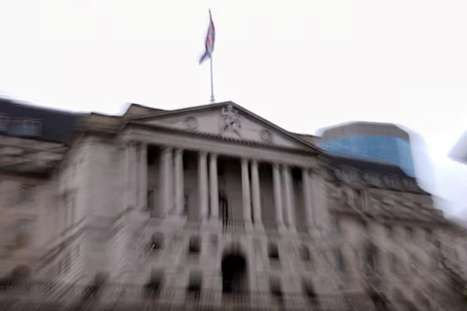 Nóng: Một ngân hàng vừa bị phạt gần 2,7 triệu USD vì làm giả tài liệu suốt 3 năm Nóng: Một ngân hàng vừa bị phạt gần 2,7 triệu USD vì làm giả tài liệu suốt 3 năm