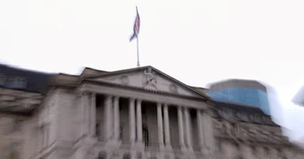 Nóng: Một ngân hàng vừa bị phạt gần 2,7 triệu USD vì làm giả tài liệu suốt 3 năm