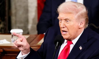 Ông Trump sẽ triệu tập sếp Amazon, Google, buộc tự cấp điện cho trung tâm dữ liệu - Báo VnExpress