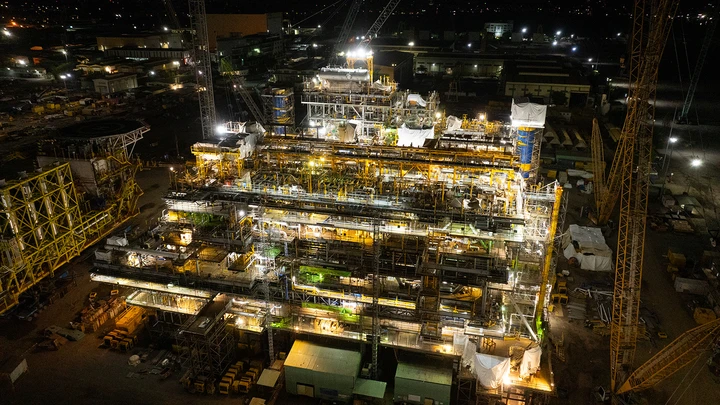 Petrovietnam đóng góp quan trọng vào ổn định kinh tế vĩ mô Petrovietnam đóng góp quan trọng vào ổn định kinh tế vĩ mô