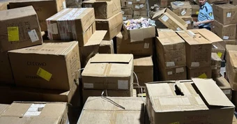 Phát hiện hơn 233.000 sản phẩm mỹ phẩm trôi nổi, trị giá hơn 10 tỷ đồng