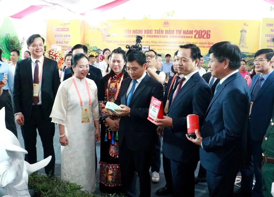 Phó Thủ tướng: Đầu tư vào Điện Biên đòi hỏi tầm nhìn và tâm huyết Phó Thủ tướng: Đầu tư vào Điện Biên đòi hỏi tầm nhìn và tâm huyết