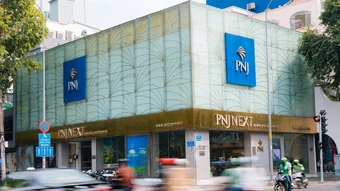 PNJ báo lỗ kỷ lục vì dự phòng mua lại kim cương, vàng