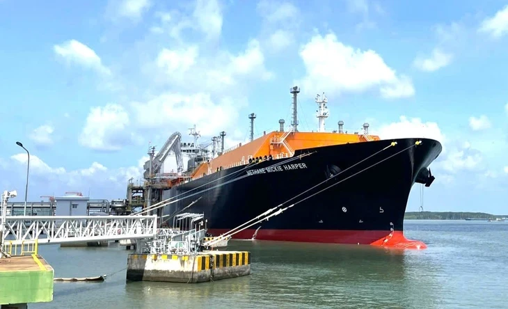 PV GAS nhập khẩu thành công gần 120.000 tấn LNG, LPG, khẳng định đủ nguồn cung PV GAS nhập khẩu thành công gần 120.000 tấn LNG, LPG, khẳng định đủ nguồn cung