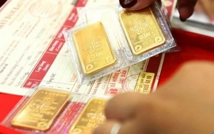 Quốc gia 'anh cả' của OPEC: Giá dầu có thể lên 180 USD/thùng nếu xung đột Iran kéo dài đến tháng 4 Quốc gia 'anh cả' của OPEC: Giá dầu có thể lên 180 USD/thùng nếu xung đột Iran kéo dài đến tháng 4