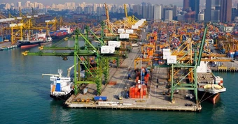 Quốc gia cửa ngõ Đông Nam Á 'đứng ngồi không yên' vì căng thẳng tại eo biển Hormuz: Nguồn cung không tìm đâu ra, giá nhiên liệu tàu biển tăng gấp 2,6 lần