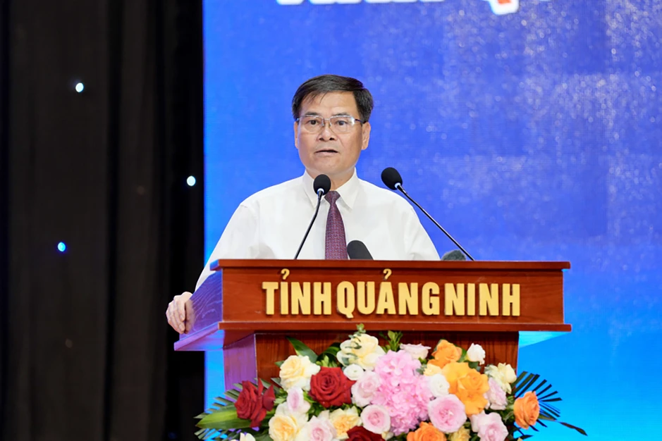 Quyết liệt, quyết đoán của Quảng Ninh nhằm tăng trưởng vượt bậc 13% Quyết liệt, quyết đoán của Quảng Ninh nhằm tăng trưởng vượt bậc 13%