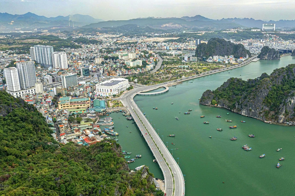 Quyết liệt, quyết đoán của Quảng Ninh nhằm tăng trưởng vượt bậc 13% Quyết liệt, quyết đoán của Quảng Ninh nhằm tăng trưởng vượt bậc 13%