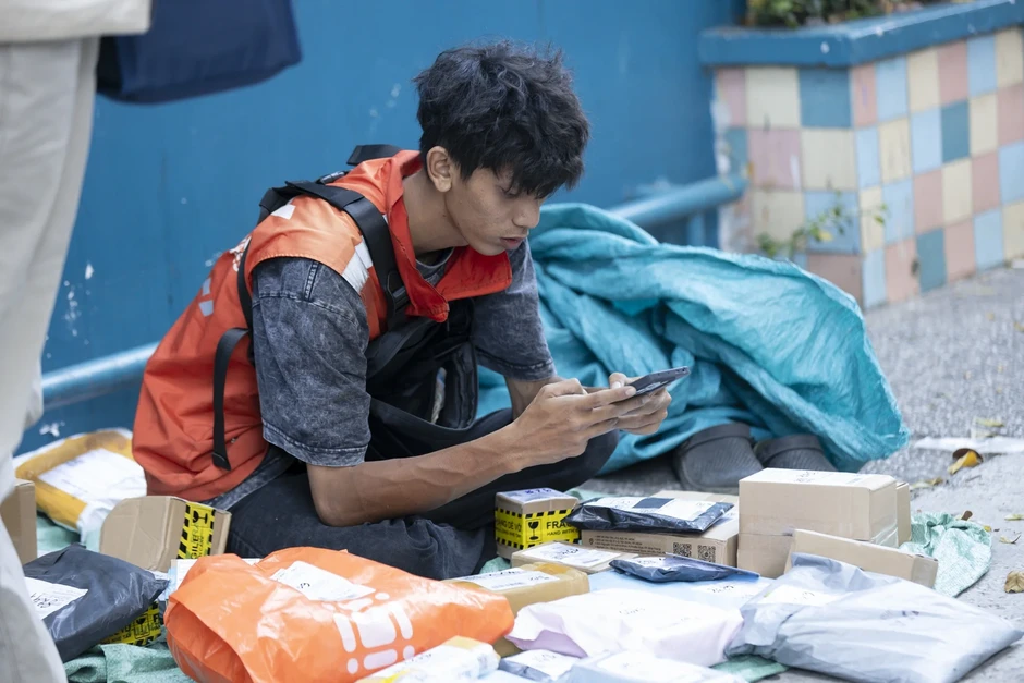 Rời sàn thương mại, trăm nghìn chủ shop online bán hàng ở đâu? Rời sàn thương mại, trăm nghìn chủ shop online bán hàng ở đâu?