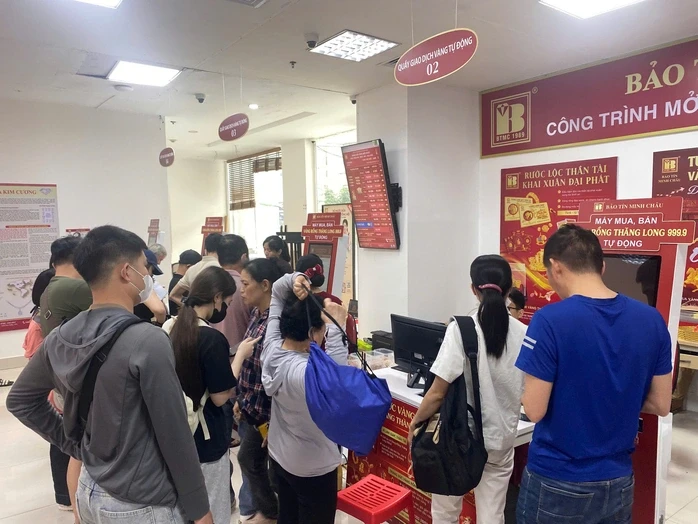 Sau khi ông Vũ Minh Châu bị khởi tố, Bảo Tín Minh Châu hoạt động mua - bán vàng thế nào? Sau khi ông Vũ Minh Châu bị khởi tố, Bảo Tín Minh Châu hoạt động mua - bán vàng thế nào?