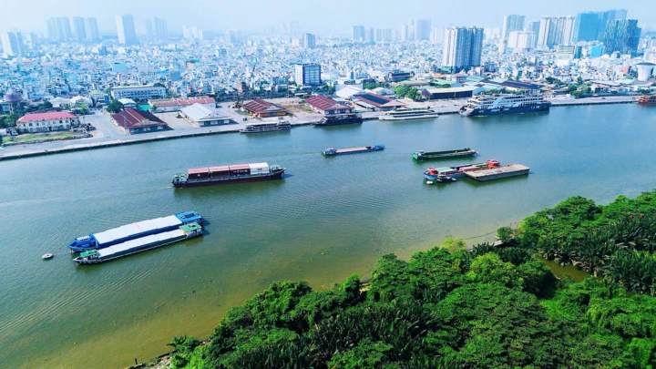Sun Group cam kết chỉnh trang Bảo tàng Hồ Chí Minh ở Bến Nhà Rồng trong 120 ngày Sun Group cam kết chỉnh trang Bảo tàng Hồ Chí Minh ở Bến Nhà Rồng trong 120 ngày