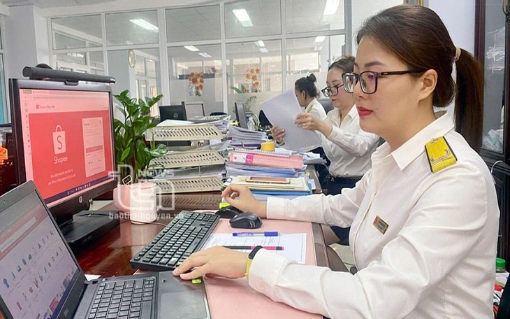 Tạm hoãn xuất cảnh nếu nợ thuế 1 triệu đồng: Mức quá thấp! Tạm hoãn xuất cảnh nếu nợ thuế 1 triệu đồng: Mức quá thấp!