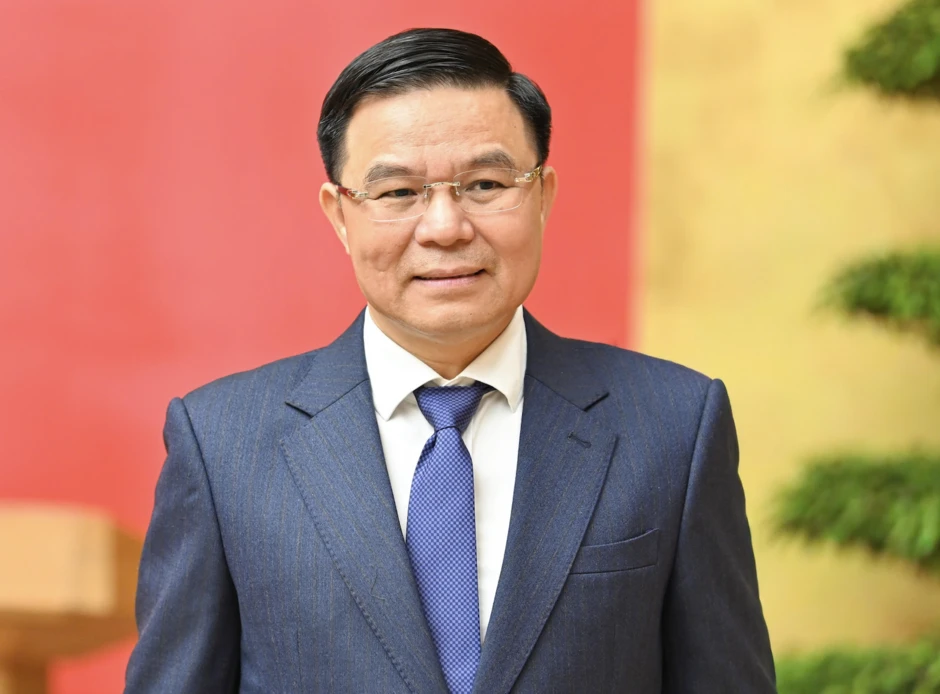 Tân Bộ trưởng Công Thương trước áp lực nguồn cung xăng dầu, xuất khẩu 'đổi chất'