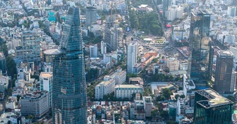 Tăng trưởng 2 con số: TPHCM cần giảm 'thuế thời gian', thay vì tạo 'ốc đảo ưu đãi'