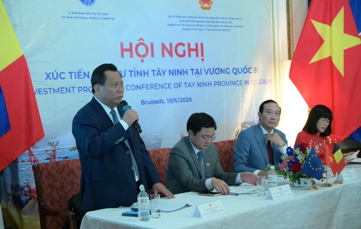 Tây Ninh thu hút dự án hơn 100 triệu USD khi xúc tiến đầu tư tại Bỉ Tây Ninh thu hút dự án hơn 100 triệu USD khi xúc tiến đầu tư tại Bỉ