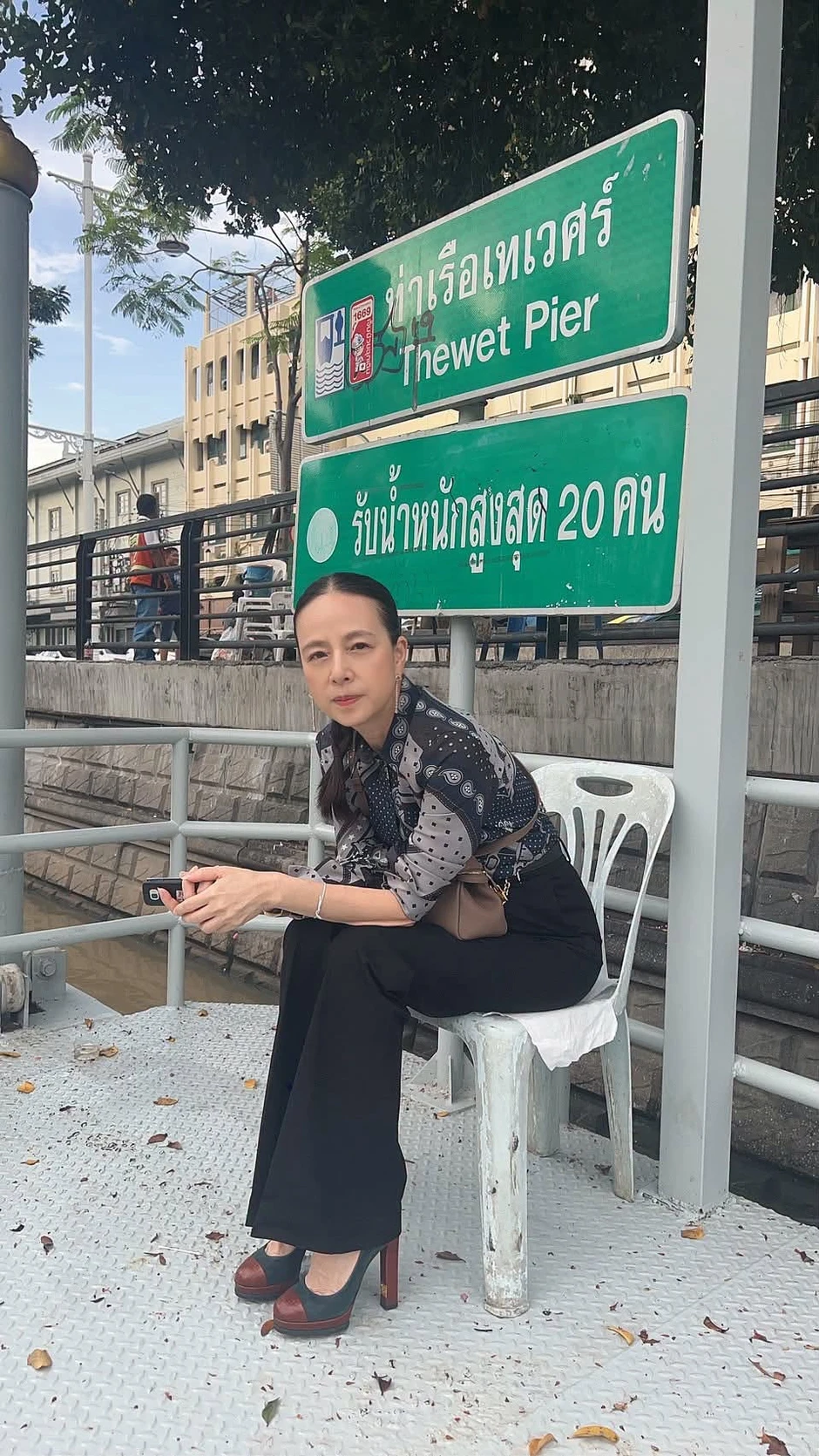 Thần thái của Madam Pang: 60 tuổi vẫn “ngầu” Thần thái của Madam Pang: 60 tuổi vẫn “ngầu”