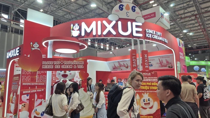 Thấy gì từ việc chuỗi trà sữa Mixue đóng hàng trăm cửa hàng? Thấy gì từ việc chuỗi trà sữa Mixue đóng hàng trăm cửa hàng?