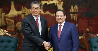 Thủ tướng đề nghị Nhật Bản cung cấp dầu thô từ nguồn dự trữ, bán nhiên liệu hàng không cho Việt Nam