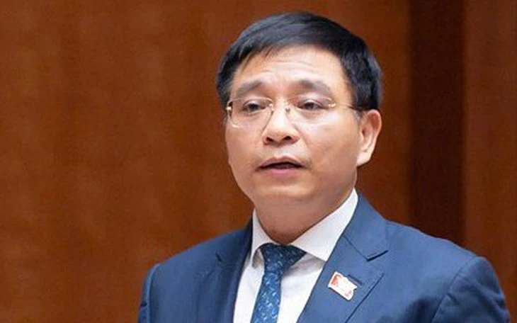 Thủ tướng: Dự kiến nâng ngưỡng chịu thuế với hộ kinh doanh lên 1 tỉ đồng để tháo gỡ khó khăn Thủ tướng: Dự kiến nâng ngưỡng chịu thuế với hộ kinh doanh lên 1 tỉ đồng để tháo gỡ khó khăn