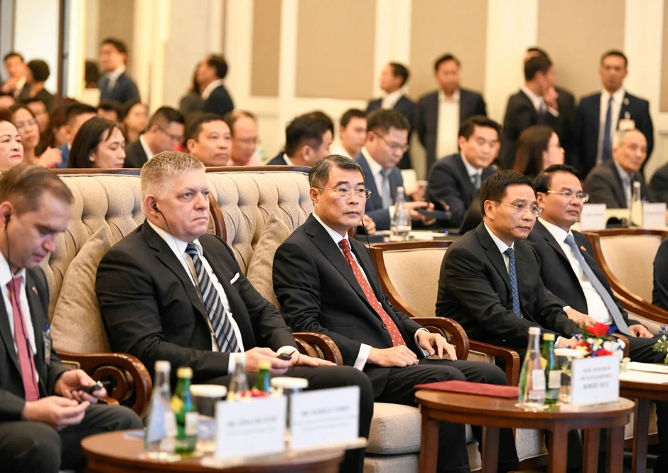 Thủ tướng Lê Minh Hưng: Việt Nam là điểm đến đầu tư hấp dẫn Thủ tướng Lê Minh Hưng: Việt Nam là điểm đến đầu tư hấp dẫn