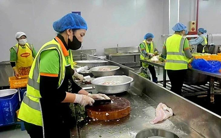 Thủ tướng: Trước mắt giao cho doanh nghiệp nhà nước xây kho dự trữ xăng dầu tại Nghi Sơn Thủ tướng: Trước mắt giao cho doanh nghiệp nhà nước xây kho dự trữ xăng dầu tại Nghi Sơn