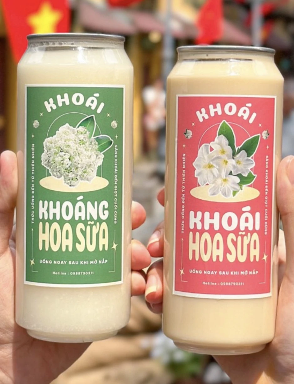 Thực hư trà sữa, nước khoáng hoa sữa gây sốt tại Hà Nội, uống vào thực khách liền “bất ngờ” Thực hư trà sữa, nước khoáng hoa sữa gây sốt tại Hà Nội, uống vào thực khách liền “bất ngờ”