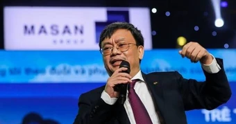 Tiến sĩ vật lý hạt nhân đi bán mì tôm, nước mắm: Tài sản tỷ USD, giàu top Việt Nam