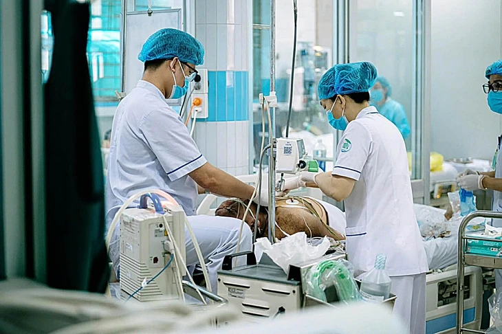 Tin tức sáng 22-5: Lãi suất qua đêm xuống còn 6%/năm Tin tức sáng 22-5: Lãi suất qua đêm xuống còn 6%/năm