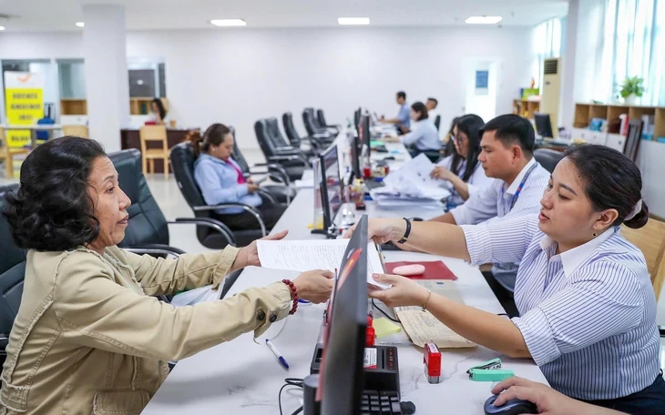 Tin tức sáng 25-5: Tăng nhiều trợ cấp theo lương cơ sở từ 1-7 Tin tức sáng 25-5: Tăng nhiều trợ cấp theo lương cơ sở từ 1-7