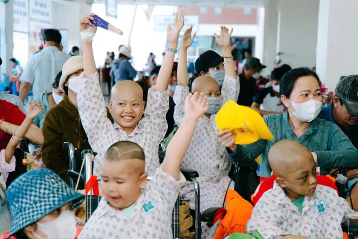 Tin tức sáng 31-5: Lãi suất liên ngân hàng vút lên rồi hạ nhiệt Tin tức sáng 31-5: Lãi suất liên ngân hàng vút lên rồi hạ nhiệt