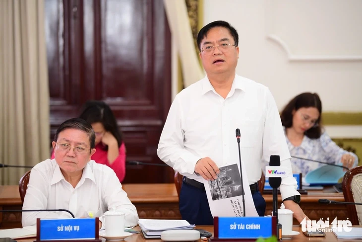 TP.HCM thu hút gần 3,3 tỉ USD vốn FDI, khởi công loạt dự án chiến lược TP.HCM thu hút gần 3,3 tỉ USD vốn FDI, khởi công loạt dự án chiến lược
