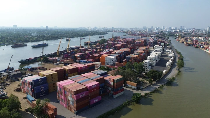 TP.HCM tiếp nhận đầu tư 3 đại cảng, chuẩn bị quy hoạch lại hệ thống cảng biển TP.HCM tiếp nhận đầu tư 3 đại cảng, chuẩn bị quy hoạch lại hệ thống cảng biển