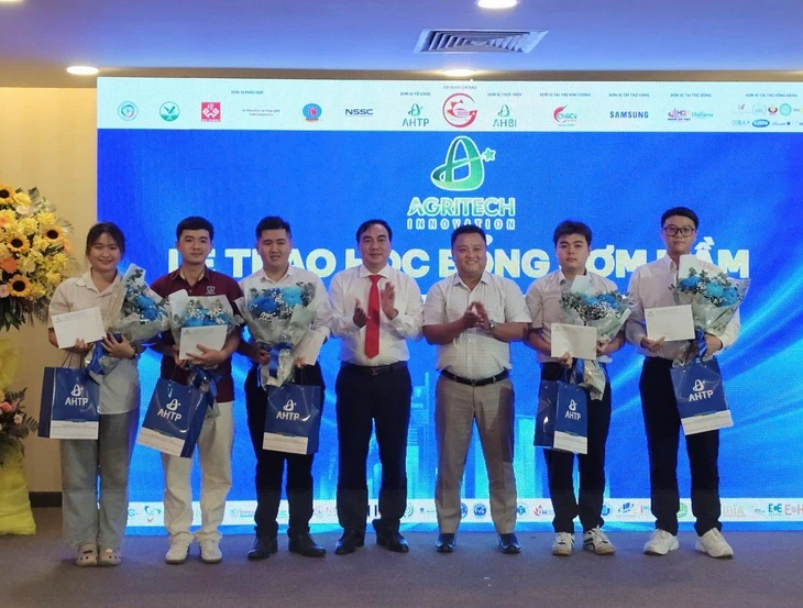TP.HCM tổ chức cuộc thi đổi mới sáng tạo nông nghiệp, hỗ trợ tới 400 triệu đồng TP.HCM tổ chức cuộc thi đổi mới sáng tạo nông nghiệp, hỗ trợ tới 400 triệu đồng