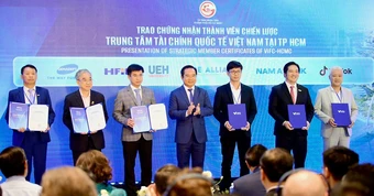 Trung tâm tài chính quốc tế Việt Nam: Có thể đi sau nhưng không về sau
