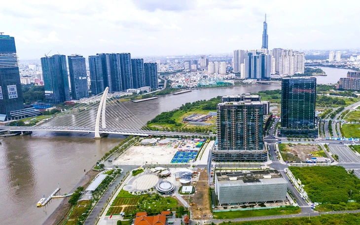 Trung tâm tài chính quốc tế Việt Nam: Có thể đi sau nhưng không về sau Trung tâm tài chính quốc tế Việt Nam: Có thể đi sau nhưng không về sau