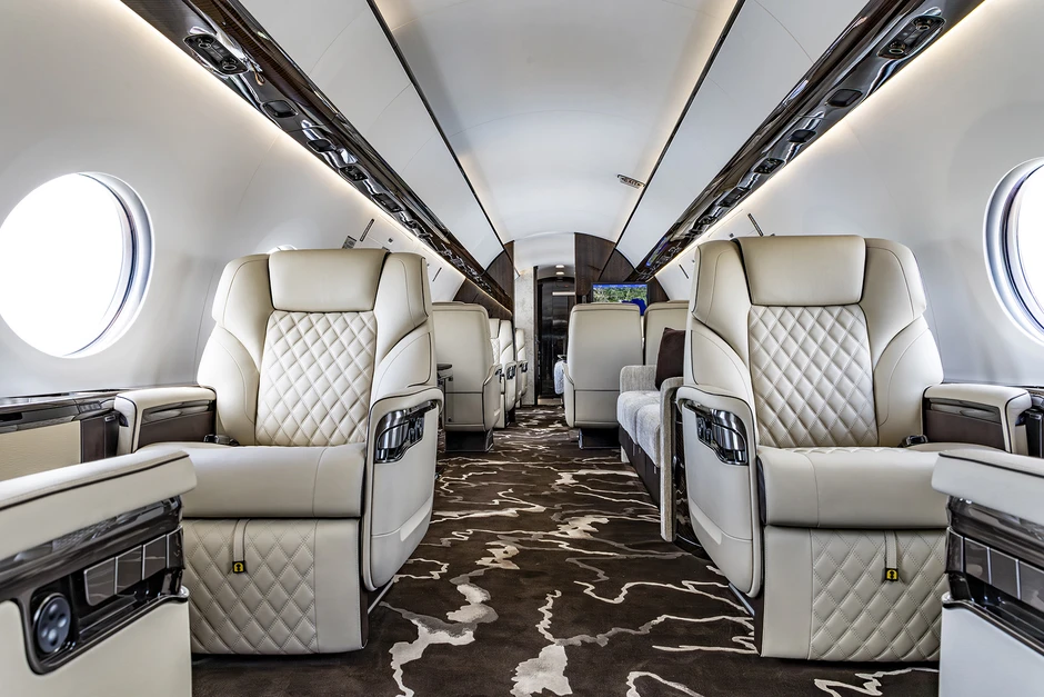 Trước Sun Group và THACO, một tỷ phú ngân hàng đứng sau siêu máy bay đắt đỏ bậc nhất Gulfstream G700 đầu tiên tại Việt Nam: Giá hơn 2.100 tỷ, bên trong như khách sạn Trước Sun Group và THACO, một tỷ phú ngân hàng đứng sau siêu máy bay đắt đỏ bậc nhất Gulfstream G700 đầu tiên tại Việt Nam: Giá hơn 2.100 tỷ, bên trong như khách sạn