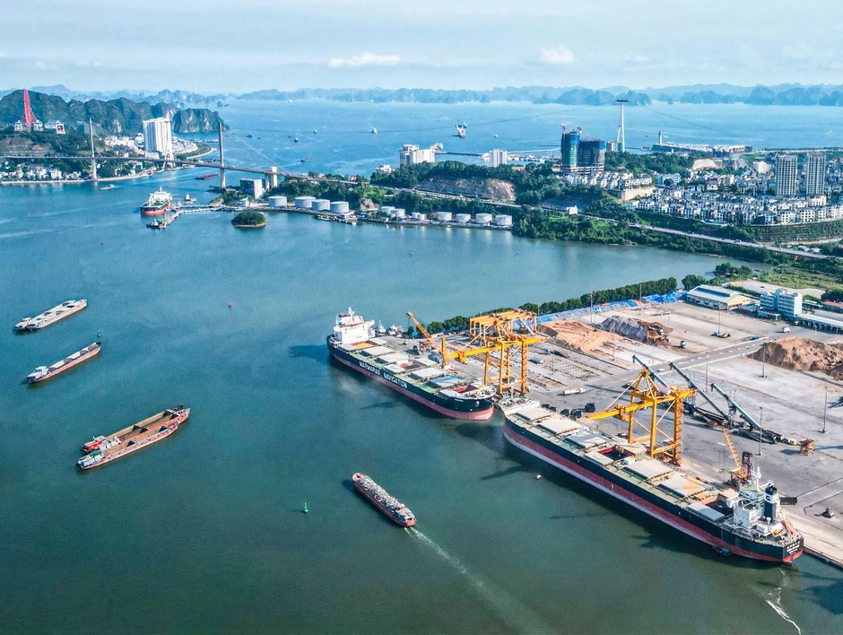 Từ mặt đất đến bầu trời: T&T Group đang xây cấu trúc logistics “biển – bộ – không” ra sao? Từ mặt đất đến bầu trời: T&T Group đang xây cấu trúc logistics “biển – bộ – không” ra sao?