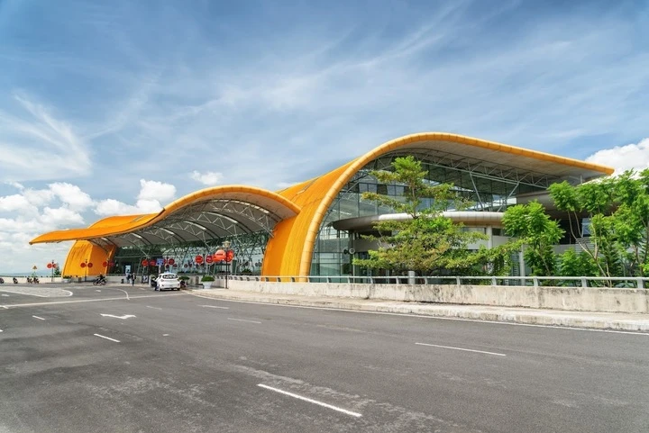 Từ ngày mai, sân bay Liên Khương được khai thác trở lại Từ ngày mai, sân bay Liên Khương được khai thác trở lại