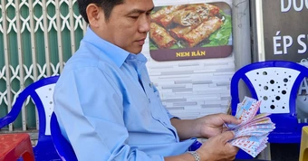 Vé số miền Nam chạm ngưỡng ‘bán bao nhiêu hết bấy nhiêu’