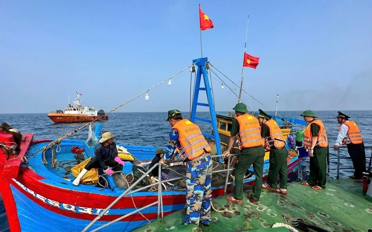 Vì sao EC chưa gỡ 'thẻ vàng' cho thủy sản Việt Nam? Vì sao EC chưa gỡ 'thẻ vàng' cho thủy sản Việt Nam?
