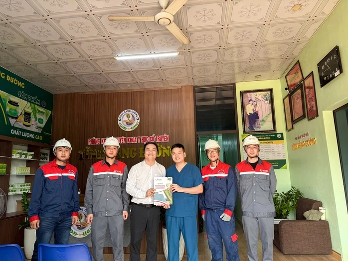 Vì sao nhiều gia đình bỏ trăm triệu đồng lắp điện mặt trời nhưng vẫn than không như kỳ vọng? Vì sao nhiều gia đình bỏ trăm triệu đồng lắp điện mặt trời nhưng vẫn than không như kỳ vọng?