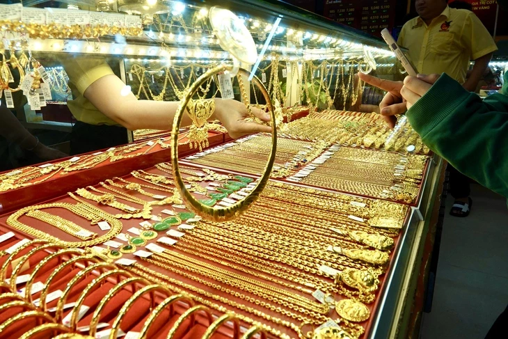 Vì sao xung đột Mỹ - Iran leo thang, giá vàng lại giảm mạnh? Vì sao xung đột Mỹ - Iran leo thang, giá vàng lại giảm mạnh?