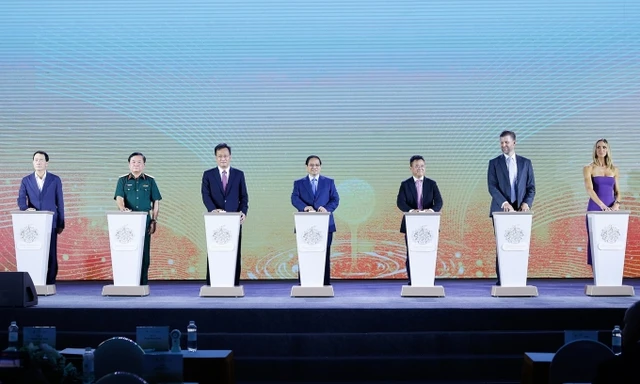 Việt Nam lần đầu có dự án 1,5 tỷ USD mang thương hiệu Trump, đặt tham vọng khiến thế giới “ghen tị” Việt Nam lần đầu có dự án 1,5 tỷ USD mang thương hiệu Trump, đặt tham vọng khiến thế giới “ghen tị”