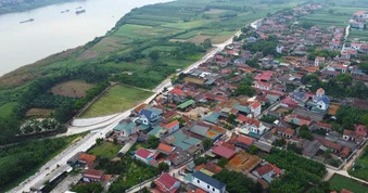 VinCons của ông Phạm Nhật Vượng đang xây 1 công trình đặc biệt tại xã đảo duy nhất của Hà Nội, có ~6.600 người sinh sống: Cất nóc hạng mục quan trọng chỉ sau 5 tháng khởi công, sớm hơn dự kiến 30 ngày
