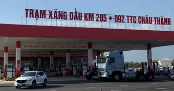 Vụ đứt gãy xăng dầu trên cao tốc Long Thành - Dầu Giây: Châu Thành tiếp tục kiến nghị được bán xăng