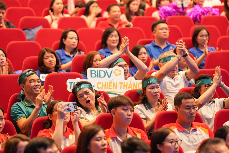 ‘Nóng’ nhân lực số, kết hợp sinh trắc học và AI để chống gian lận thanh toán ‘Nóng’ nhân lực số, kết hợp sinh trắc học và AI để chống gian lận thanh toán