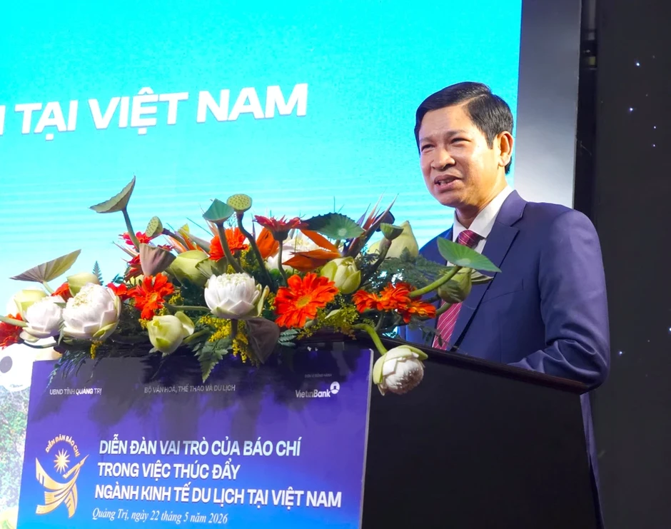 "Ai kể chuyện hay hơn, người đó hút khách du lịch hơn" "Ai kể chuyện hay hơn, người đó hút khách du lịch hơn"
