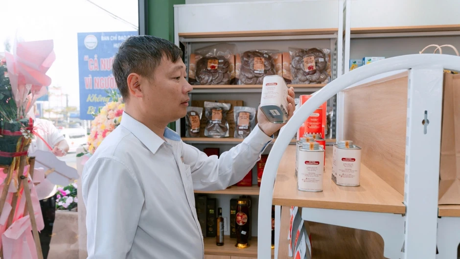 "Chợ số" mở đường cho nông sản đất đỏ bazan "Chợ số" mở đường cho nông sản đất đỏ bazan